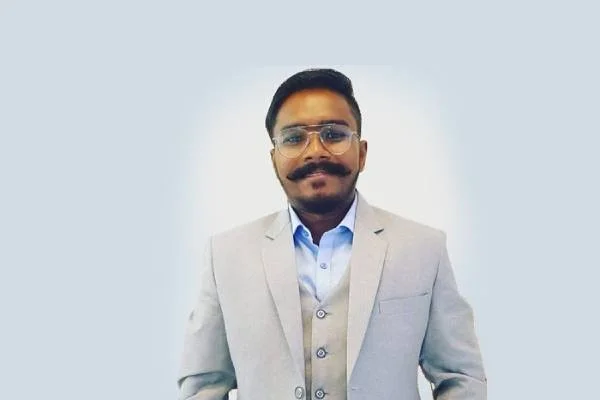 client-img